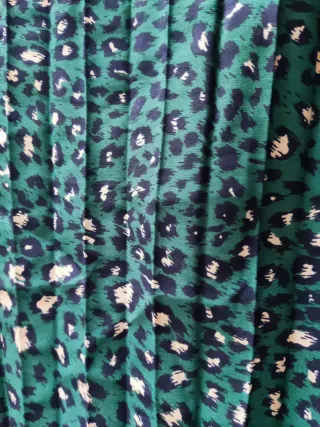 Falda plisada premamá