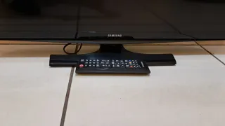 TV Samsung 32 LED Negra