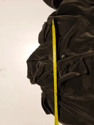 Cazadora marrón de terciopelo