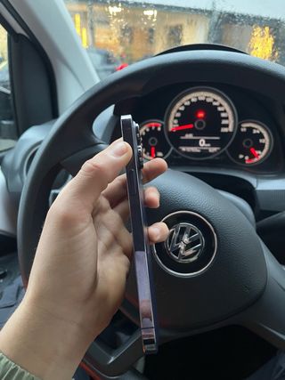 iPhone 14 Pro Max morado