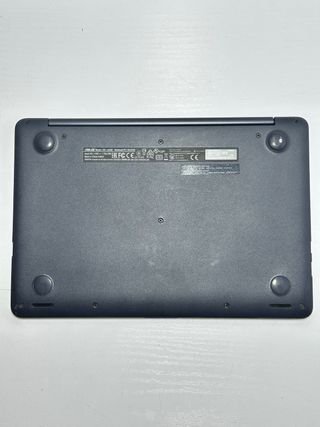 Asus VivoBook 12 Celeron / 4GB / 64GB SSD