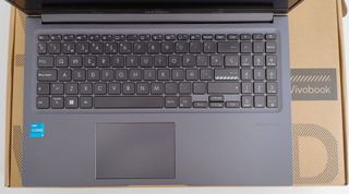 ASUS VIVOBOOK GAMA ALTA CORE I5 DOCEAVA GENERACION