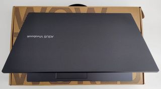 ASUS VIVOBOOK GAMA ALTA CORE I5 DOCEAVA GENERACION