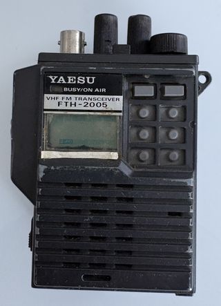 Yaesu FT 23, 73 y 7005