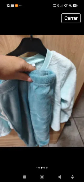 Pijama coralina niña beige/blanco para 6 años.