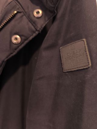 Parka Cheap Monday Negra Talla M