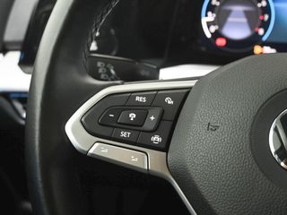 Volkswagen Golf Life 1.5 TSI 130cv