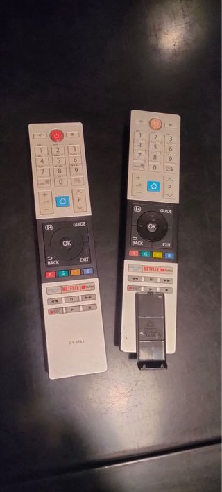 Televisor Toshiba Negro y Multicolor