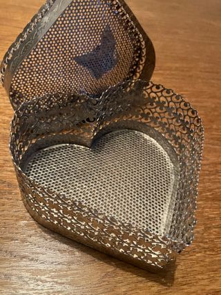 Caja joyero corazón vintage metal plateado