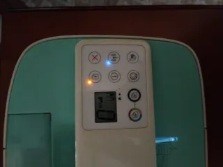 Impresora HP Verde y Blanca