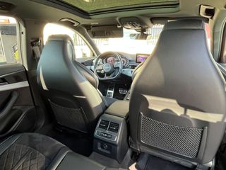 AUDI A4 RS 4 2.9 TFSI 331kW quattro tiptro Avant