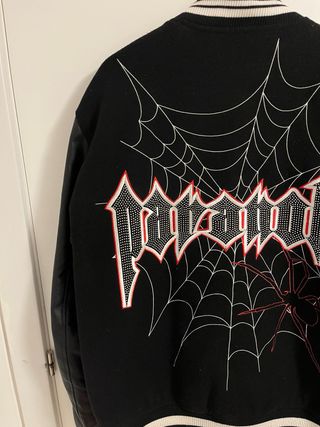 Chaqueta BLACK SQUAD Negra y Roja