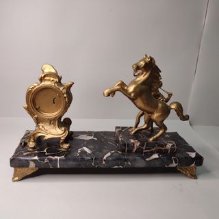 Caballo con Reloj Bronce Antiguo