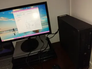 Ordenador Sobremesa Samsung Negro/Plata