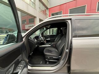 Mercedes GLB GLB 180