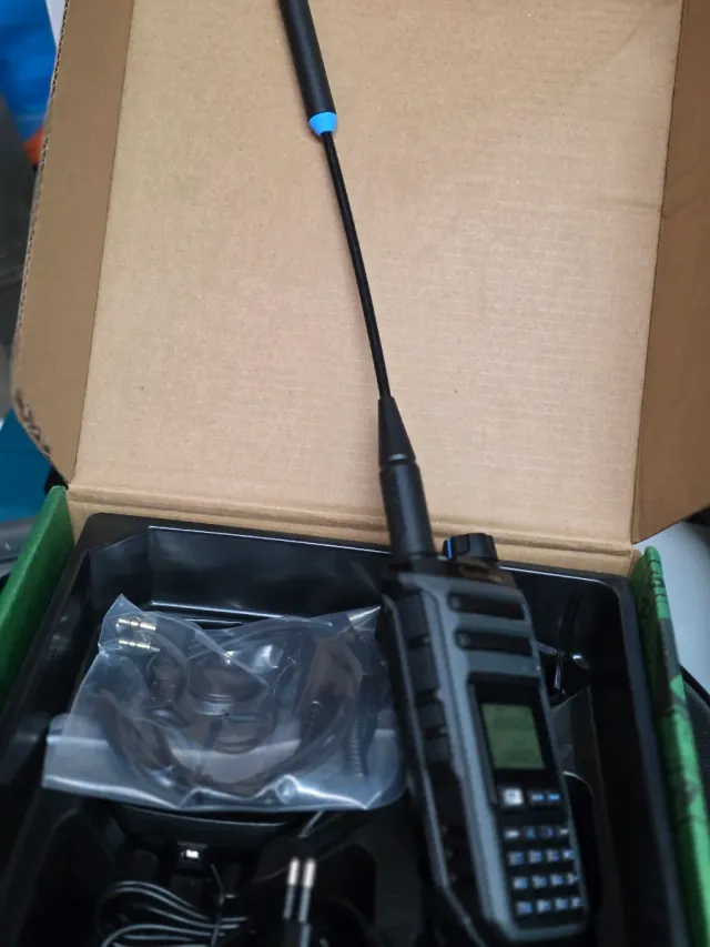 Quansheng TK-11(5) Walkie Talkie VHF/UHF