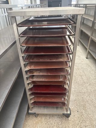 Carro de bandejas EURAST