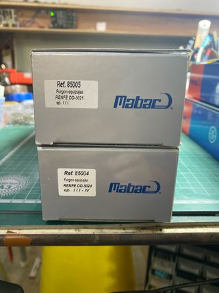 Mabac Furgones Equipaje Renfe 85005 y 85004