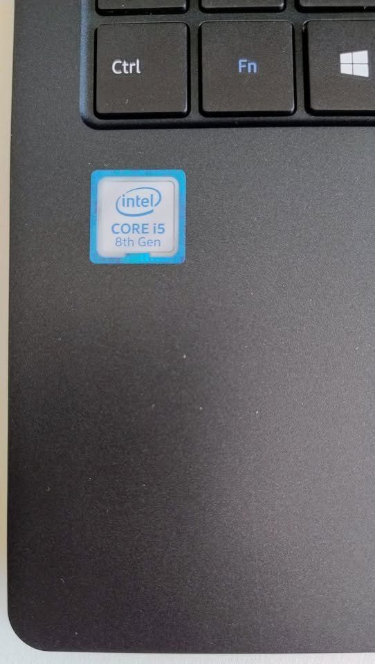 TOSHIBA DYNABOOK CORE I5 OCTAVA GENERACION afbeelding 7