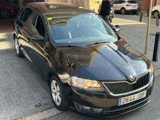 Škoda rapid motor 1.6 tdi (90 CV) año 2015, 5500€