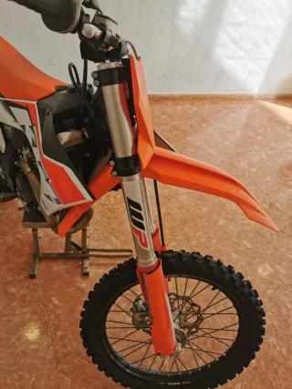 KTM 450 SX 2023 - 81 horas