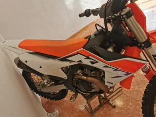 KTM 450 SX 2023 - 81 horas