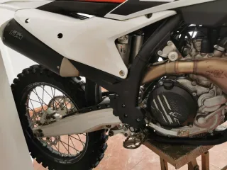 KTM 450 SX 2023 - 81 horas
