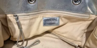 Bolso Loewe ante gris y plata