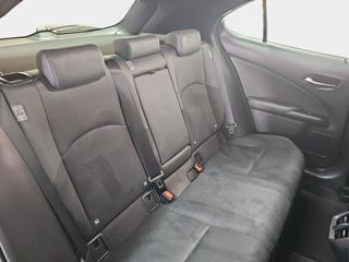 Lexus UX 2.0 250h Premium