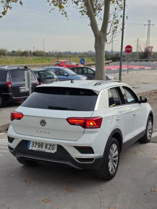 Volkswagen T-Roc 2019 Con LIBRO DE MANTENIMIENTO