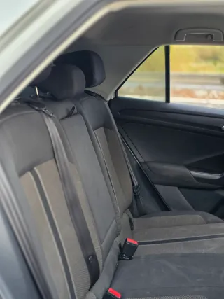 Volkswagen T-Roc 2019 Con LIBRO DE MANTENIMIENTO