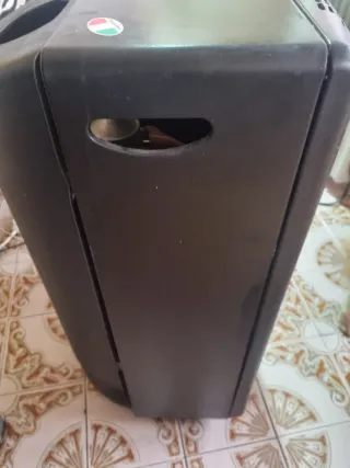 Estufa de gas Bimar negra