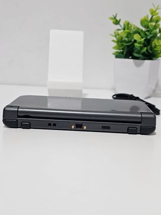Nuovo Nintendo 3DS XL IPS superiore con molti giochi