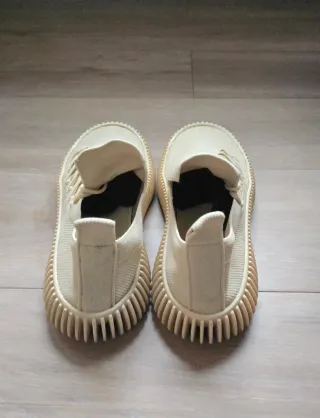 Zapatos Bottega Veneta Beige/Blanco