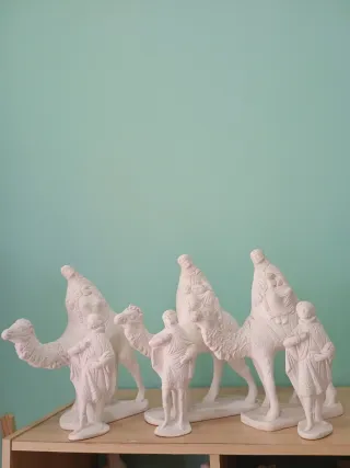 Figuras Reyes Magos y Pajes Escayola