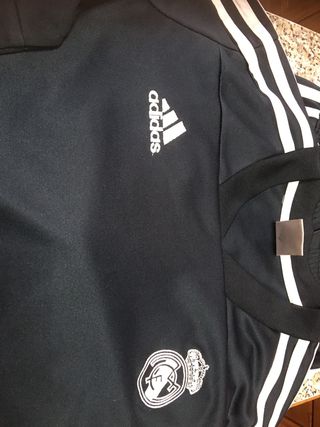 Chándal Real Madrid Adidas Talla 9-10 Años