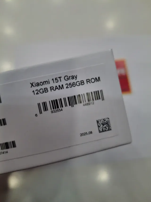 Xiaomi 15T 5G 256GB 12GB RAM Nuovo