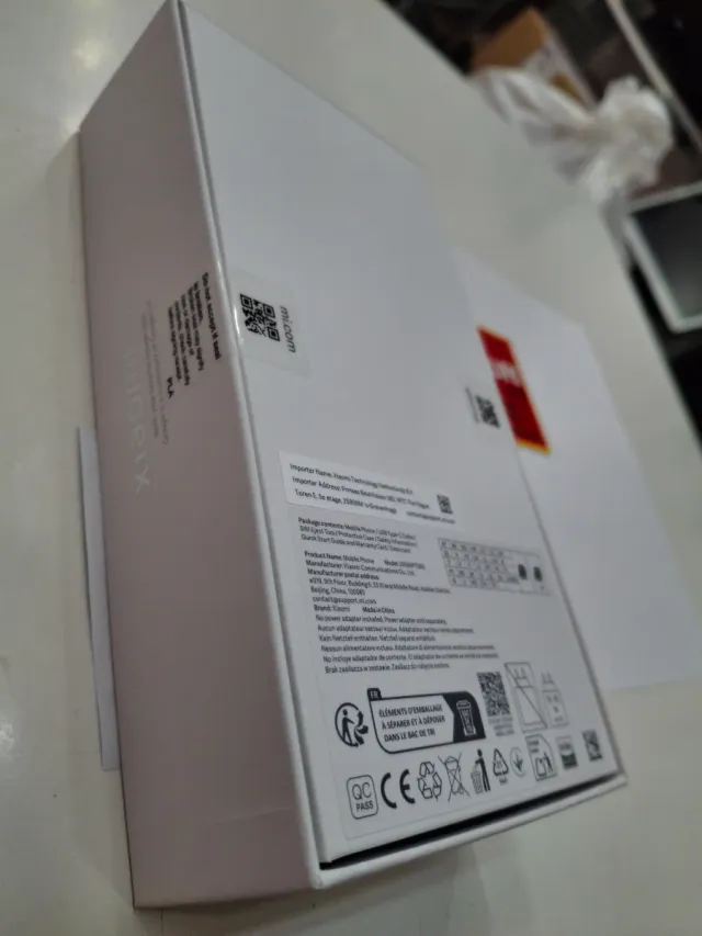 Xiaomi 15T 5G 256GB 12GB RAM Nuovo