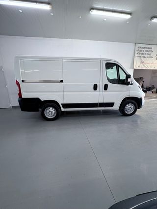 Peugeot Boxer 2.2BLUEHDI L1H1 120CV
