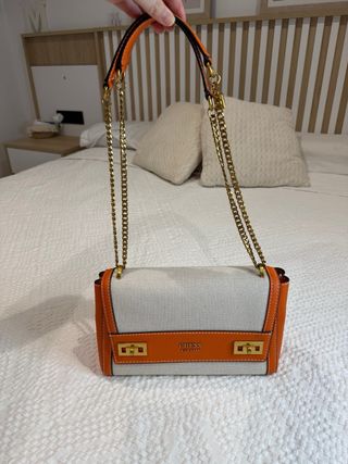 Bolso Guess Beige y Naranja