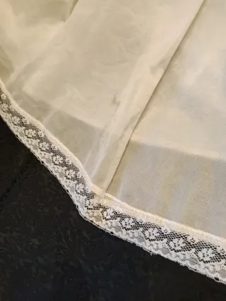 Ahuecador / Cancán blanco