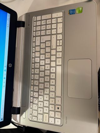 Portátil HP Pavilion Plata