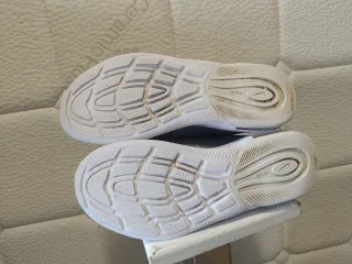 Zapatillas Nike Air Max Axis Gris/Rosa