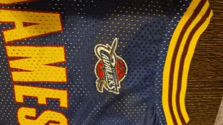 Maglietta NBA Adidas LeBron James 23 Taglia S