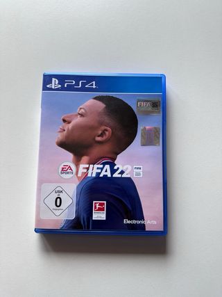 Confezione 3 PS4: Red Dead Redemption 2, GTA V, FIFA 22