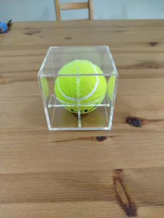 Pelota Tenis Firmada Rafa Nadal Caja Acrílico