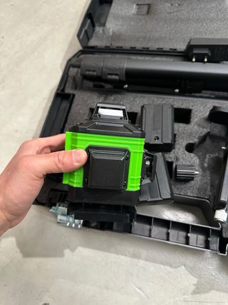 Nivel Láser Verde 360° + Accesorios