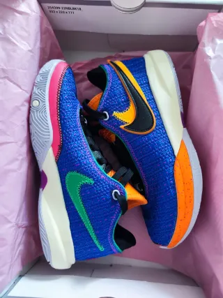 Nike LeBron 20 Statue Edición Limitada