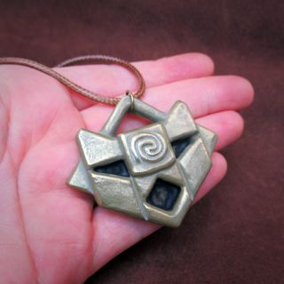 Collar atlante de Sophia Hapgood en Indiana Jones.