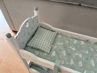 Litera para muñecas